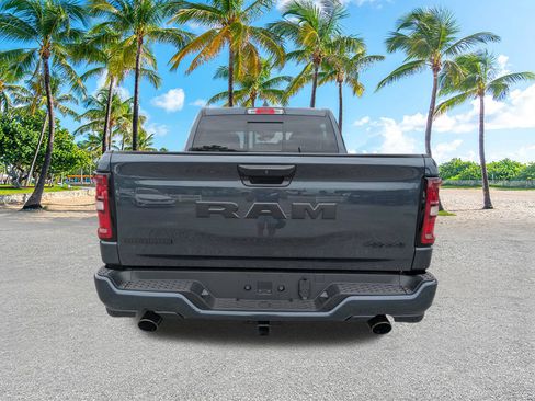 Used 2025 RAM 1500 Big Horn AWD/4WD image 5
