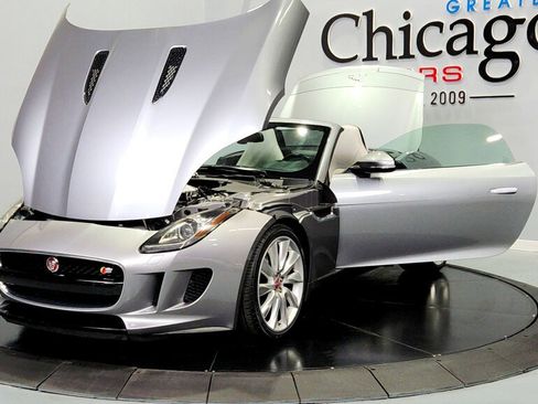 Used 2015 Jaguar F-TYPE S image 11