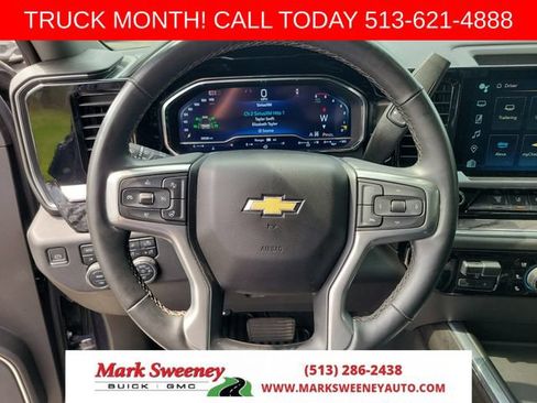 Used 2024 Chevrolet Silverado 2500 LTZ w/ LTZ Convenience Package AWD/4WD image 21