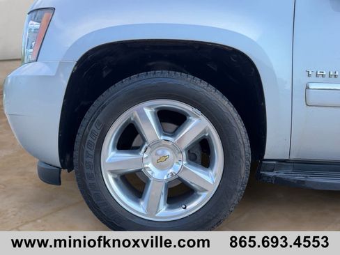 Used 2013 Chevrolet Tahoe LTZ AWD/4WD image 9