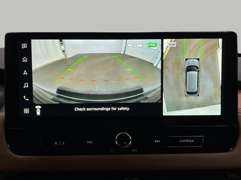 New 2025 Mitsubishi Outlander SEL image 25