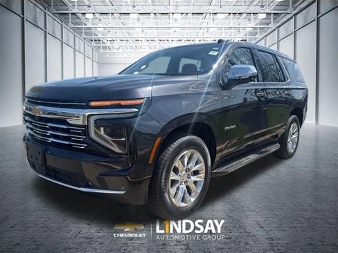 Used 2025 Chevrolet Tahoe Premier image 2