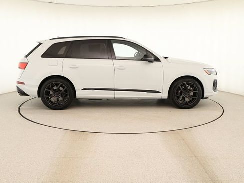 New 2026 Audi SQ7 Premium Plus AWD/4WD image 8