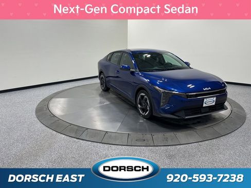 New 2025 Kia K4 EX image 3