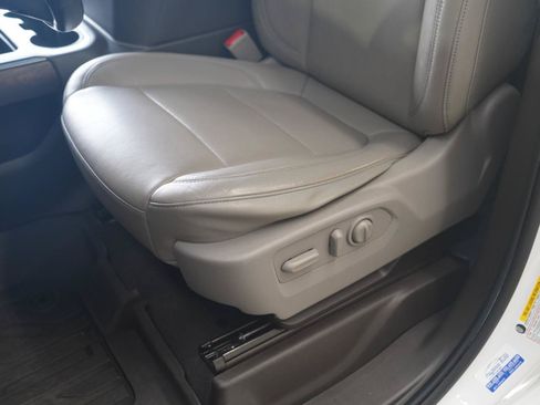 Used 2020 GMC Sierra 1500 SLT AWD/4WD image 26