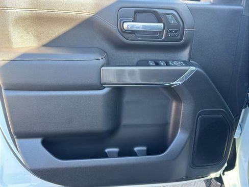 Used 2023 GMC Sierra 3500 AT4 w/ Gooseneck/5TH Wheel Package image 13