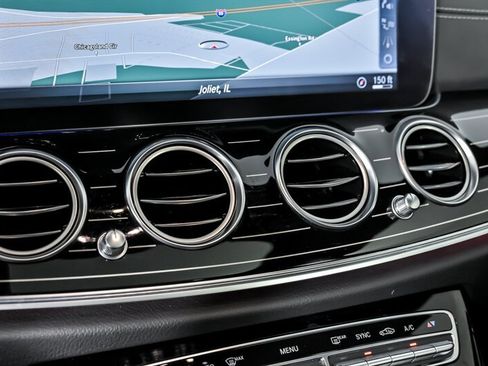 Used 2019 Mercedes-Benz E 63 AMG S image 33