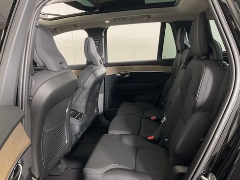 New 2026 Volvo XC90 B6 Plus w/ Protection Package Premier image 33