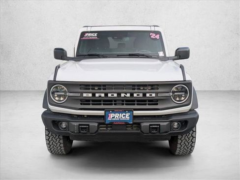 Used 2024 Ford Bronco Black Diamond image 2