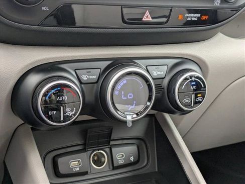 New 2026 Hyundai Venue SEL image 14