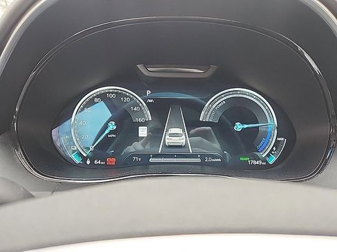 Used 2024 Genesis Electrified GV70 Prestige w/ Prestige Package image 12