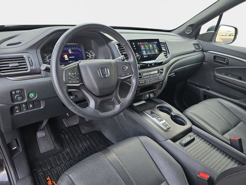 Certified 2022 Honda Passport TrailSport image 19