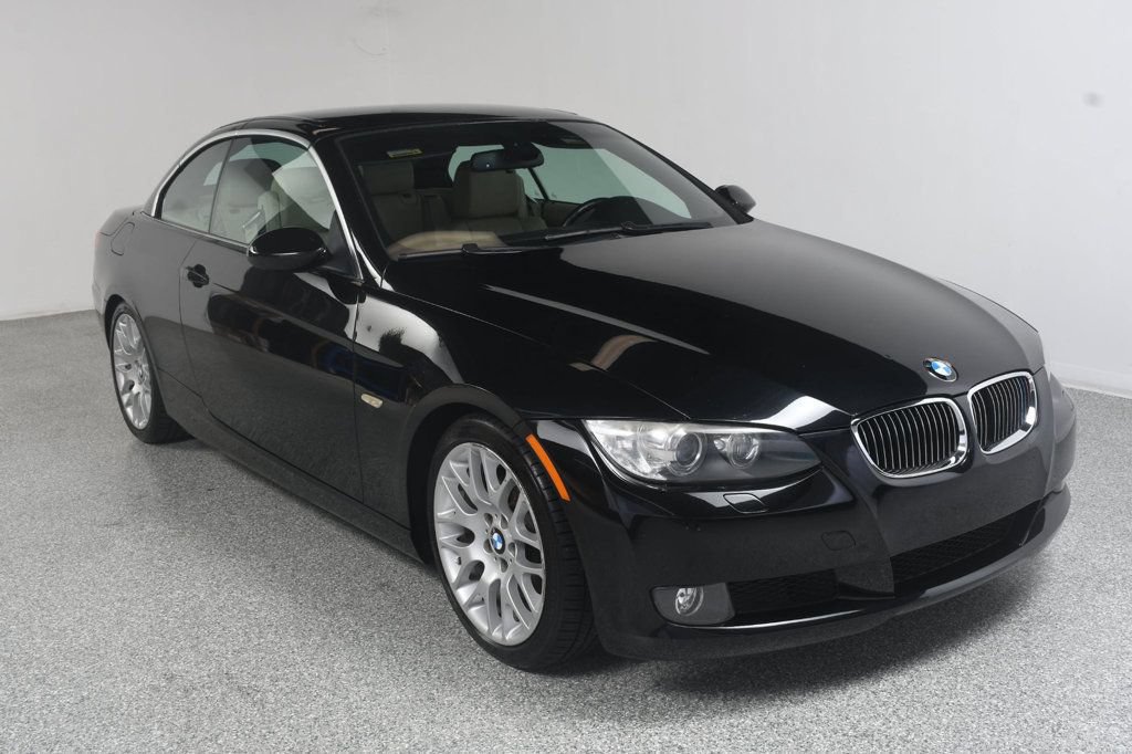Used 2008 BMW 328i Convertible RWD image 17