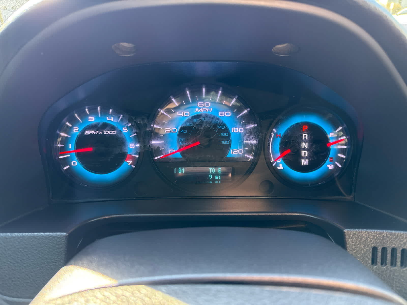 Used 2010 Ford Fusion Sport FWD image 18