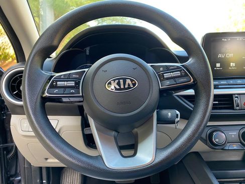 Used 2020 Kia Forte LXS FWD image 58