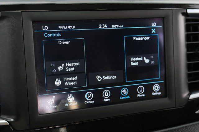 Used 2019 Chrysler Pacifica Touring-L FWD image 21