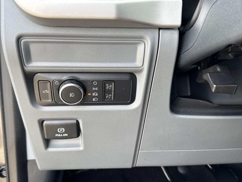 Used 2023 Ford F150 XLT AWD/4WD image 33