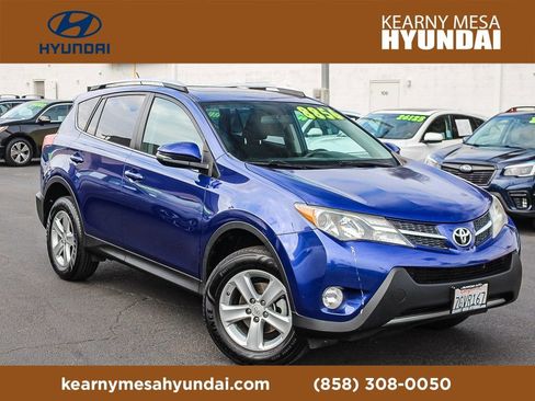 Used 2014 Toyota RAV4 XLE image 1