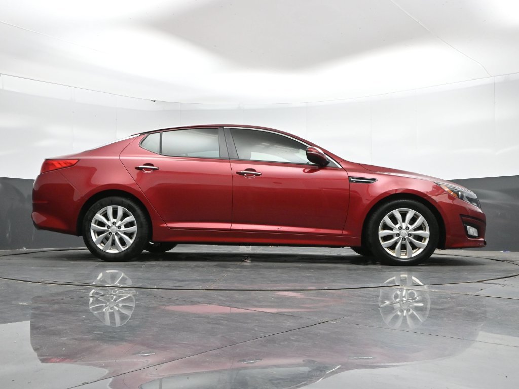 Used 2015 Kia Optima EX FWD image 32