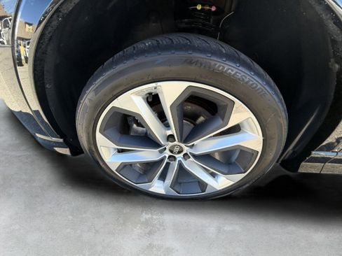 Used 2021 Audi Q3 2.0T Premium Plus w/ Premium Plus Package image 33