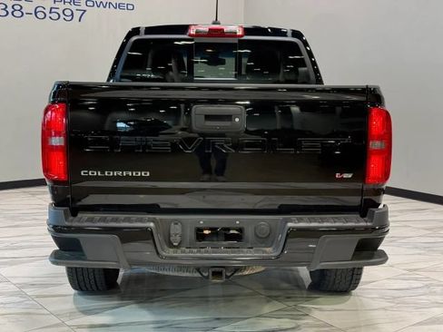 Used 2022 Chevrolet Colorado LT w/ LT Convenience Package RWD image 7