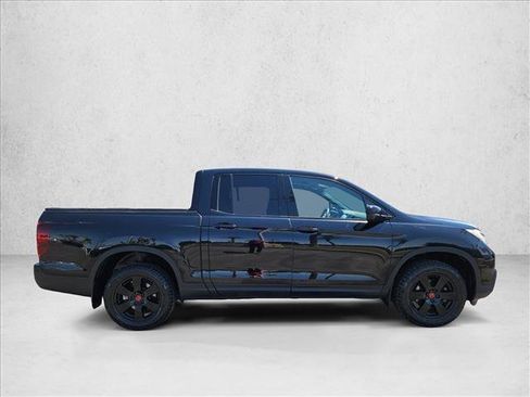 Used 2020 Honda Ridgeline Black Edition image 4