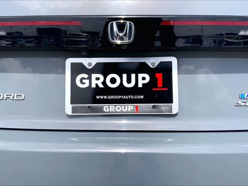 Used 2024 Honda Accord Sport image 10