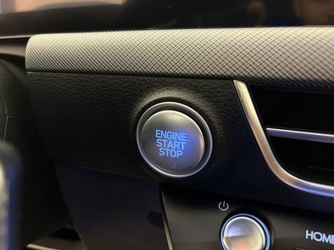 Used 2025 Hyundai Sonata Limited image 24