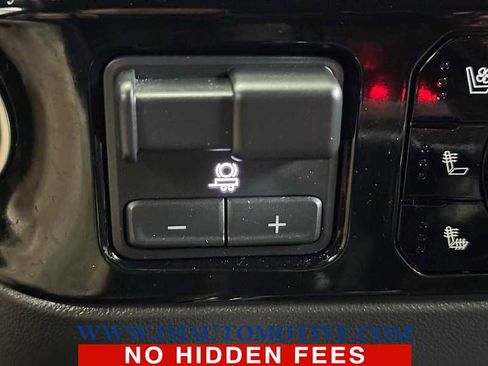 Used 2022 Chevrolet Silverado 1500 ZR2 image 33