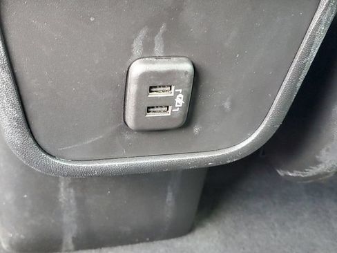Certified 2023 Chevrolet Equinox LT FWD image 11