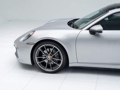 Certified 2022 Porsche 911 Carrera 4 AWD/4WD image 11