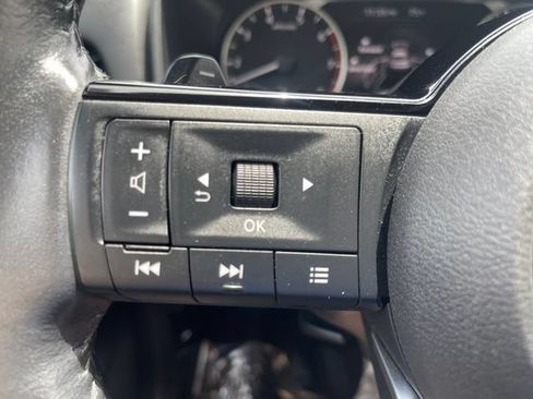Used 2023 Nissan Rogue SV w/ SV Premium B Package AWD/4WD image 16