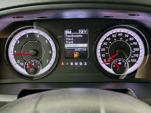 Used 2022 RAM 1500 Classic Warlock AWD/4WD image 18