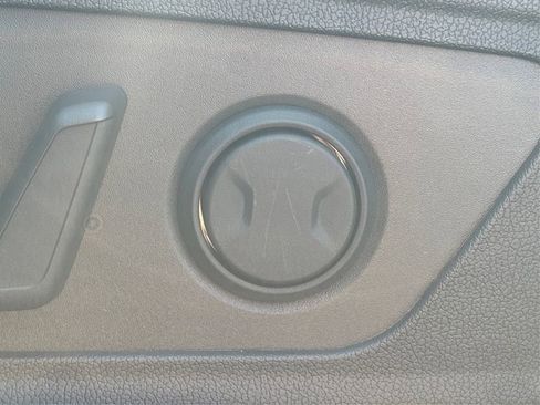 New 2026 Kia Sorento S w/ S Panoramic Sunroof Package FWD image 16