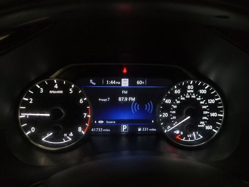 Used 2020 Nissan Murano SL w/ Moonroof Package image 23