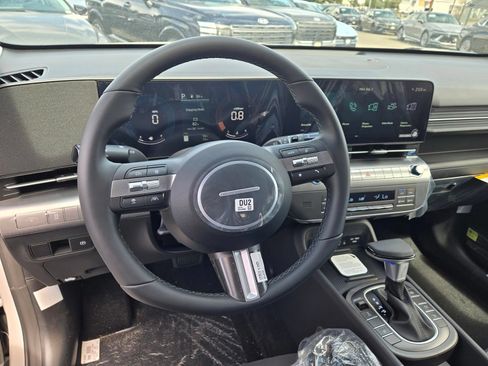 New 2027 Hyundai Kona SEL Sport AWD/4WD image 9