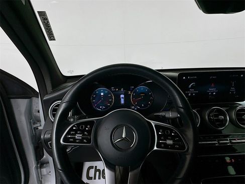 Used 2020 Mercedes-Benz GLC 300 image 11
