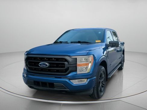 Certified 2022 Ford F150 XLT w/ Equipment Group 301A Mid AWD/4WD image 7
