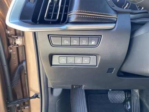 Certified 2025 MAZDA CX-70 Plug-In Hybrid w/ Premium Plus image 15