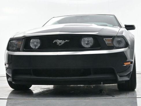 Used 2012 Ford Mustang GT Premium w/ Brembo Brake Pkg RWD image 37