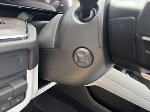 New 2025 Chevrolet Tahoe Premier image 31