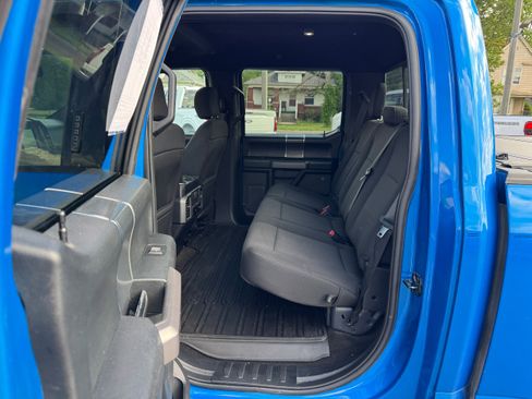 Used 2020 Ford F150 XLT w/ Equipment Group 302A Luxury AWD/4WD image 12