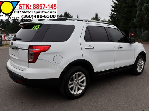 Used 2015 Ford Explorer XLT w/ Equipment Group 202B image 7