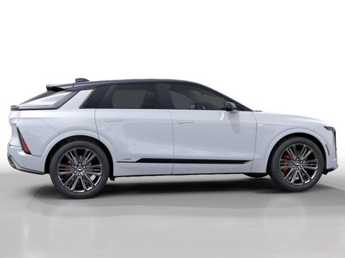 New 2026 Cadillac Lyriq V image 5