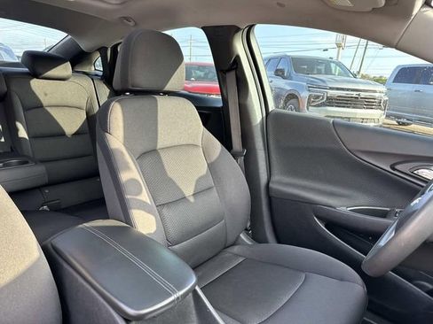 Used 2024 Chevrolet Malibu LT image 27