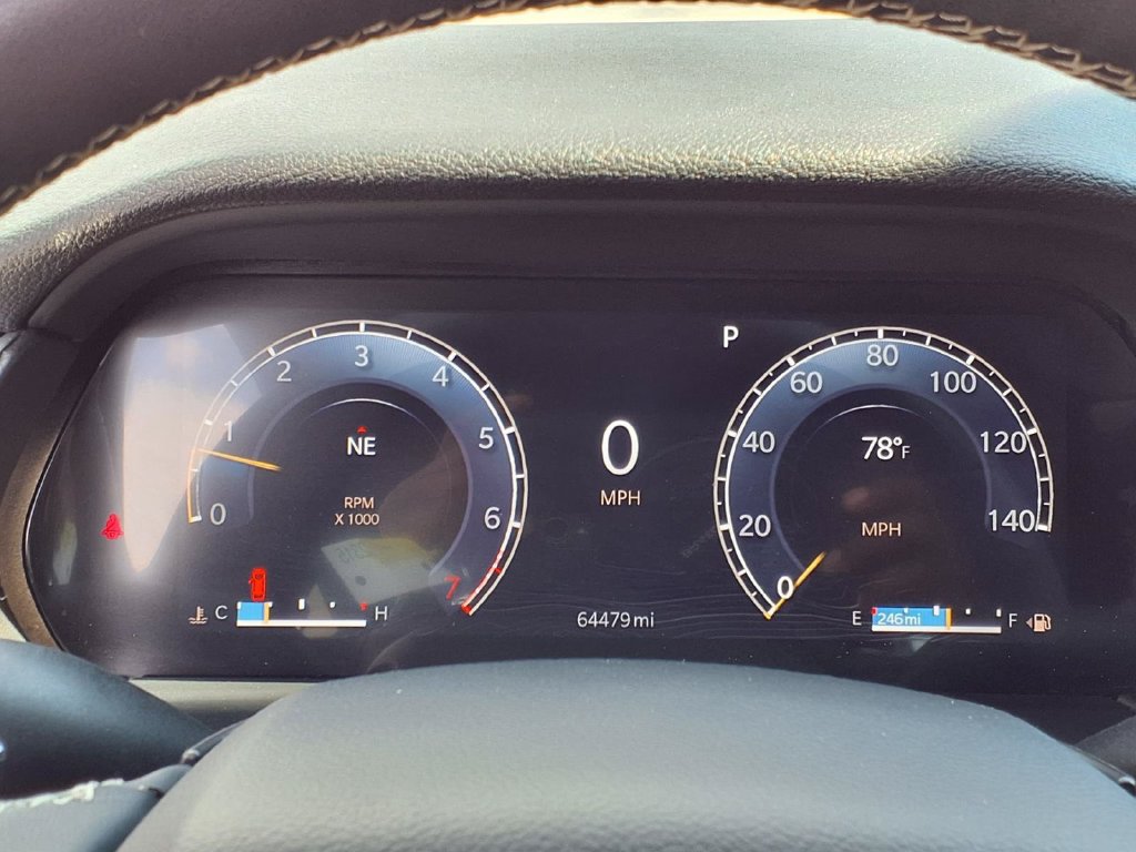 Used 2024 Jeep Grand Cherokee Altitude AWD/4WD image 16