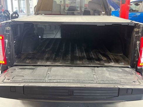 Used 2023 Ford F150 Lariat w/ Max Trailer Tow Package AWD/4WD image 27