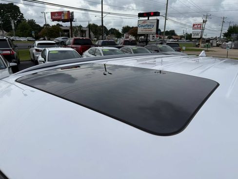Used 2025 Kia Telluride S AWD/4WD image 10