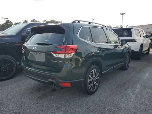 Used 2024 Subaru Forester Limited AWD/4WD image 9