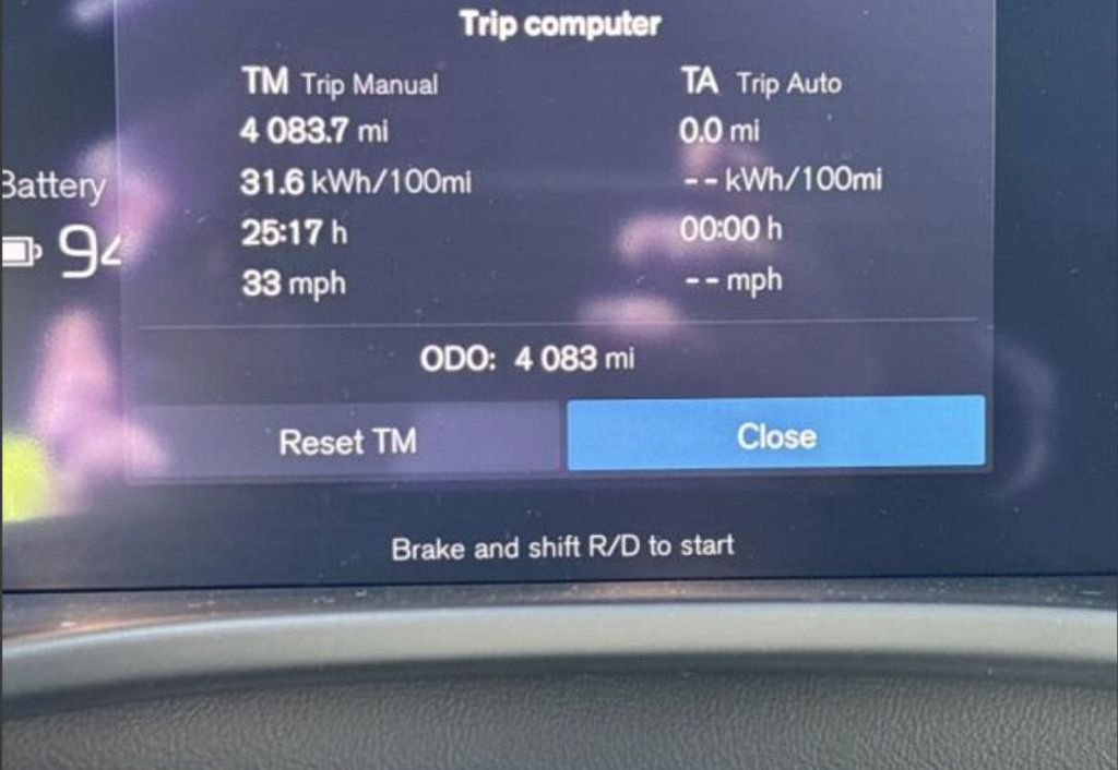 Used 2026 Volvo EX40 Plus AWD/4WD image 5
